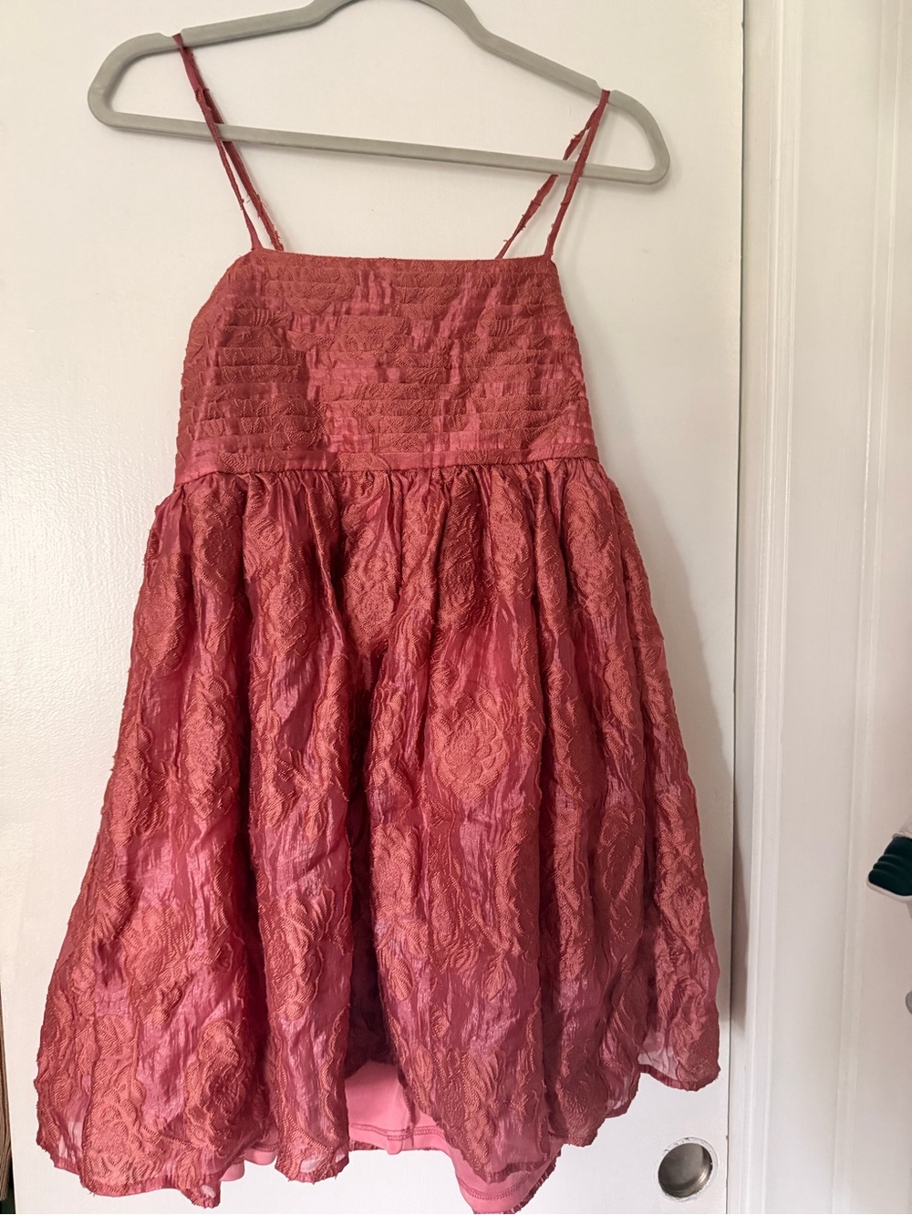 Women’s Textured Spaghetti-Strap Party Dress - Pink